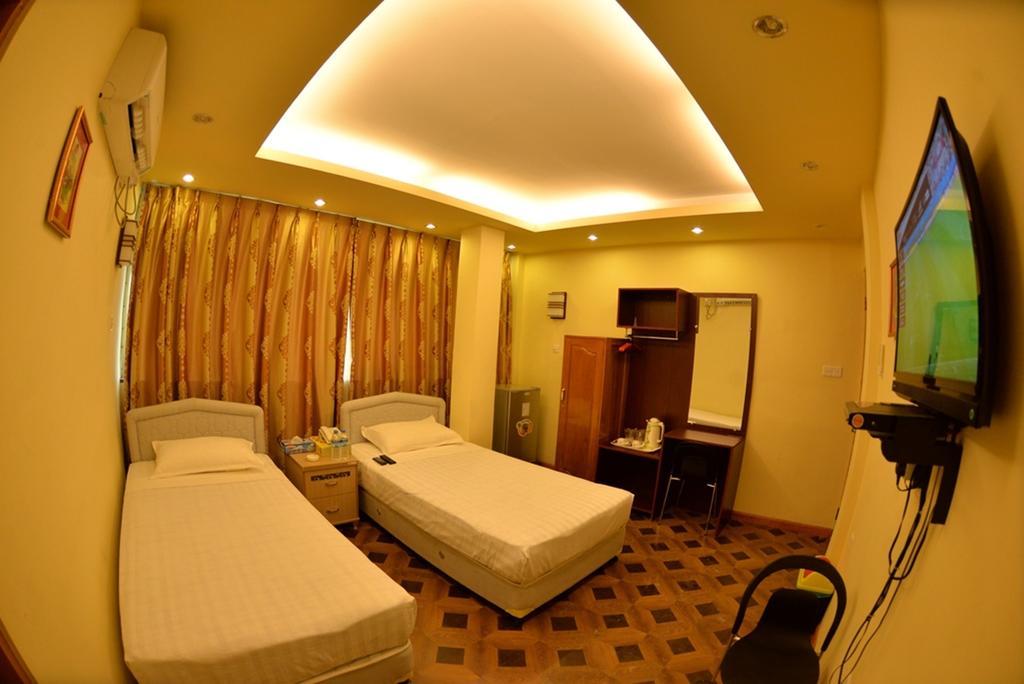 New Golden Forward Hotel Rangum Exterior foto